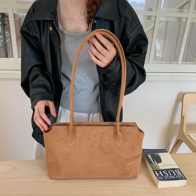 Vintage-inspirierte braune Wil – Women Hand Bags For Office Bewertung und Preis